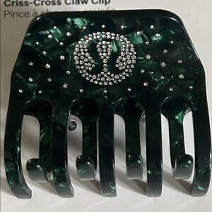 lululemon athletica Green Claw Clip